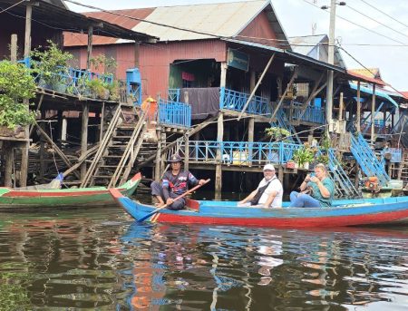 village floattang de Kampong Pluk tonlé Sap2
